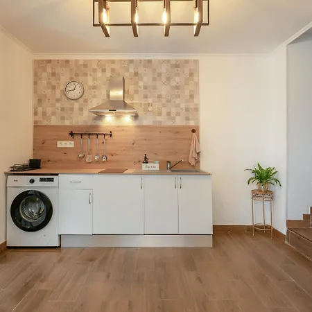 El Hogar De Ireneo A * Гуимар