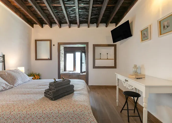 El Hogar De Ireneo A Apartment